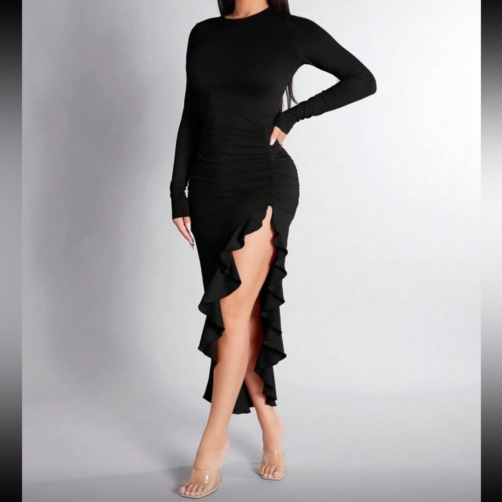 Elegant Black Long Sleeve Dress